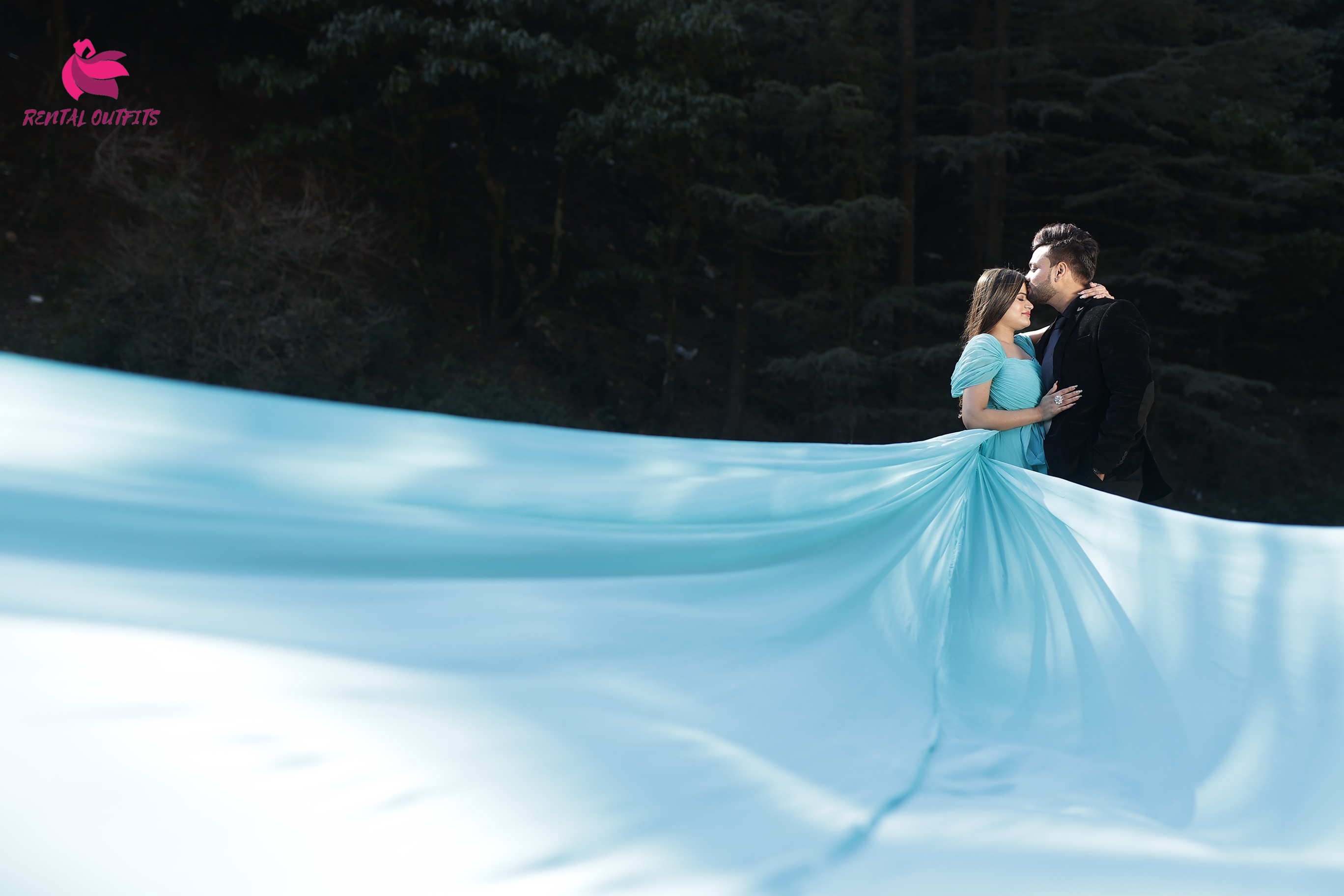 Best Pre wedding Gowns on rent in Lucknow