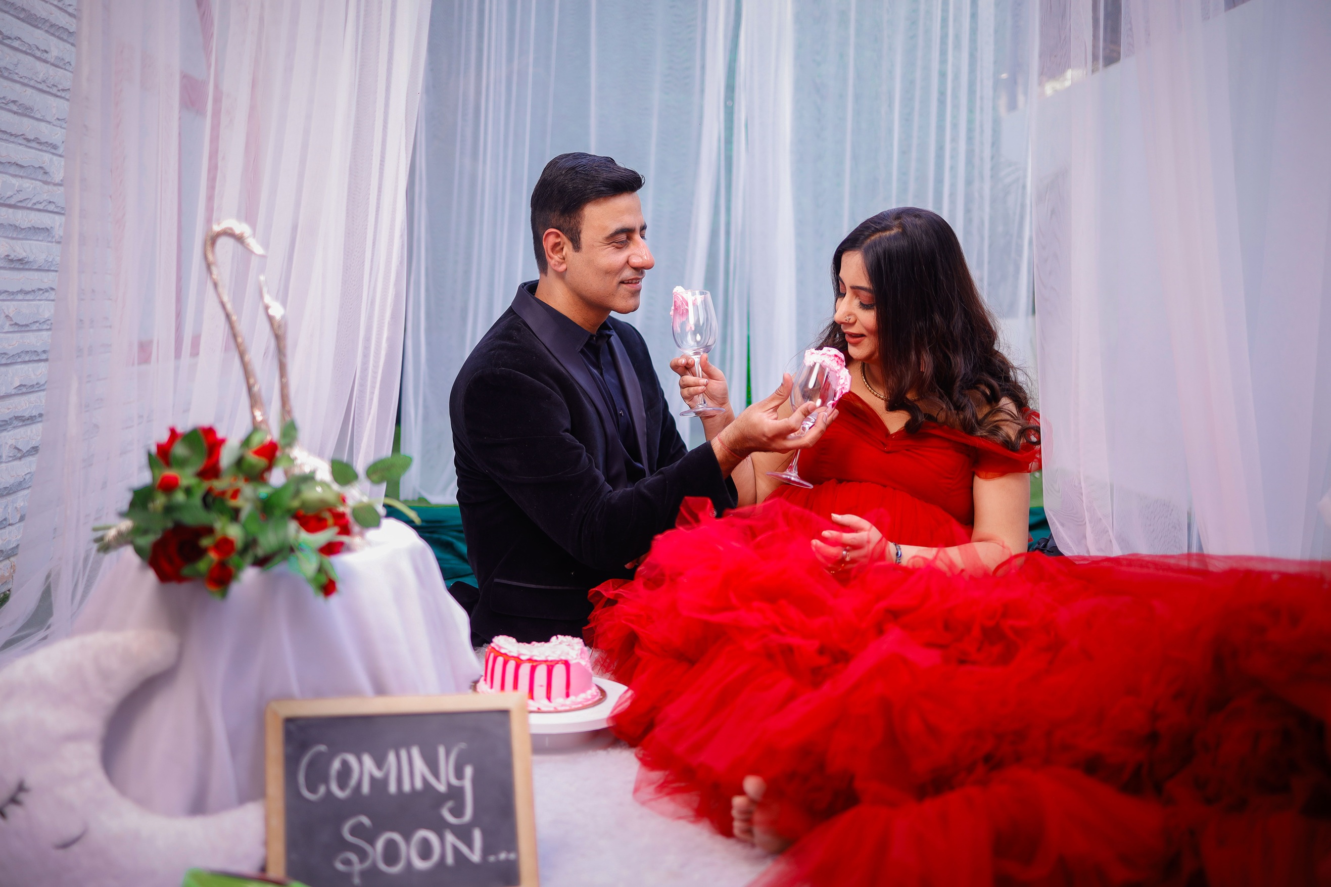 Maternity Shoot Under ₹10,000 in Lucknow with Photography Adda