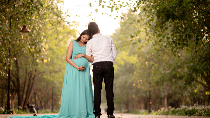 Top Maternity Shoot in Lucknow