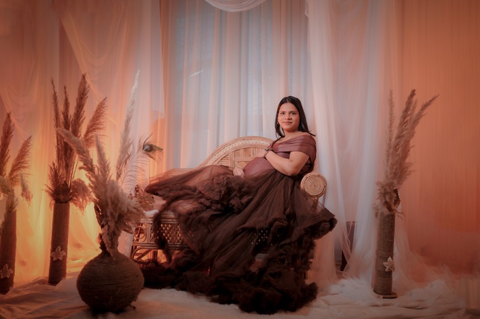 Best Maternity Shoot In Lucknow
