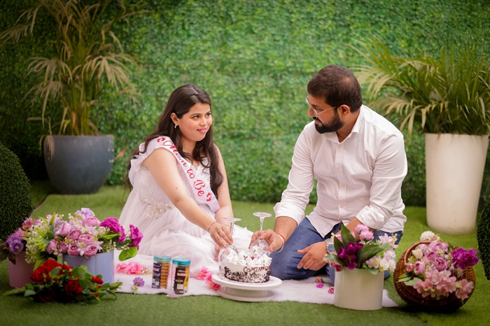 Perfect Maternity Photography Lucknow