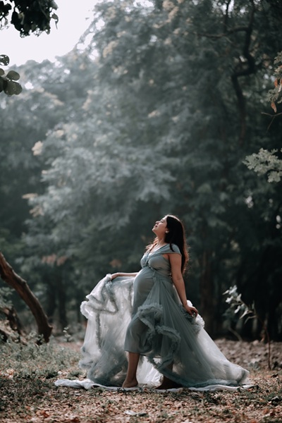 Best Maternity Shoot In Gorakhpur