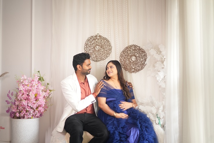 best maternity shoot captured in lucknow