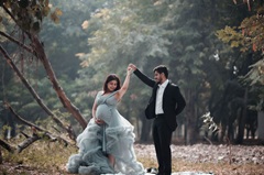 Garden Maternity Shoot Options in Raebareli